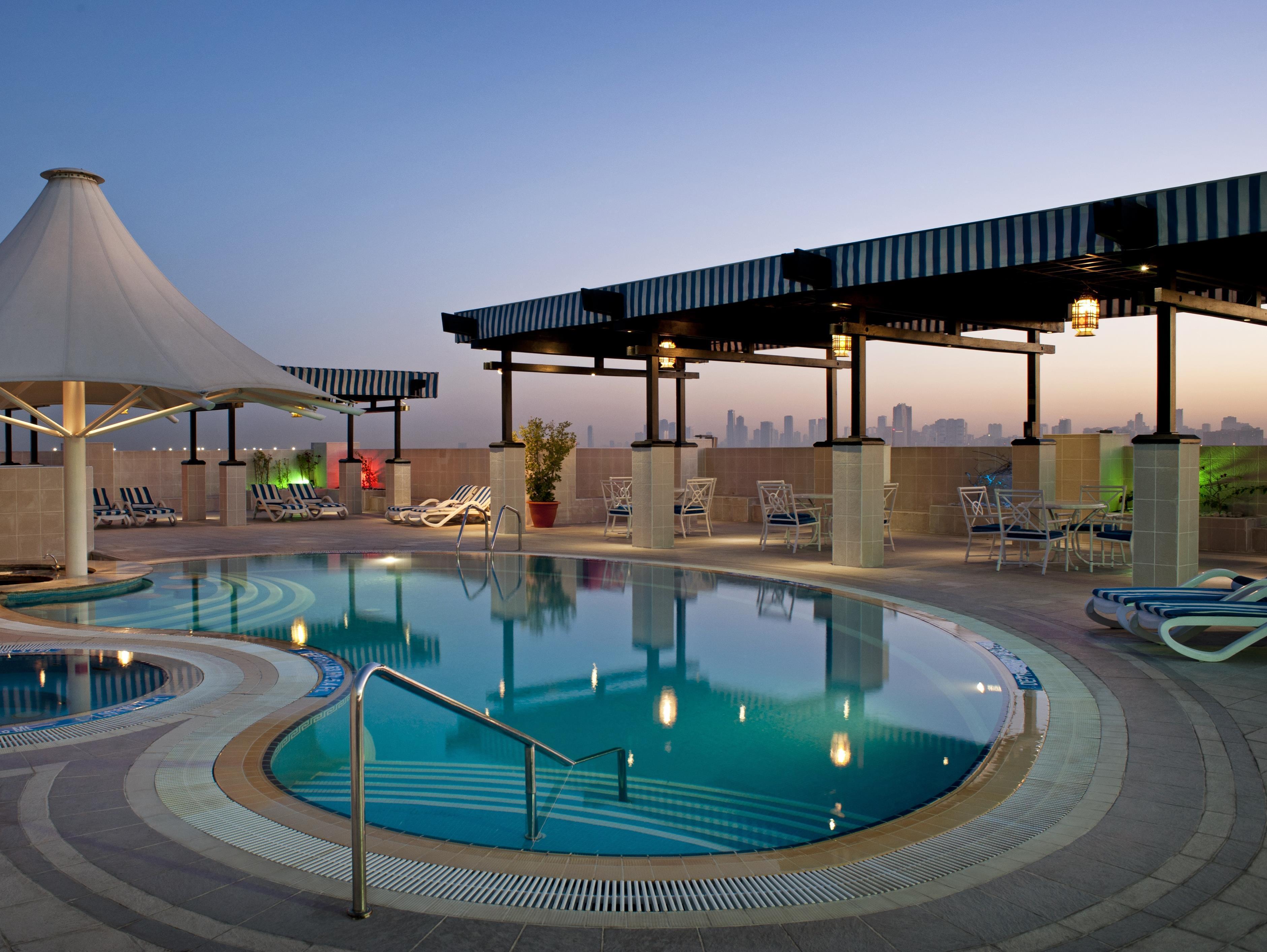 Grand Excelsior Hotel Deira Dubai Exterior photo
